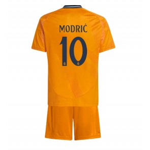 Real Madrid Luka Modric #10 Dětské Venkovní dres komplet 2024-25 Krátký Rukáv (+ trenýrky)